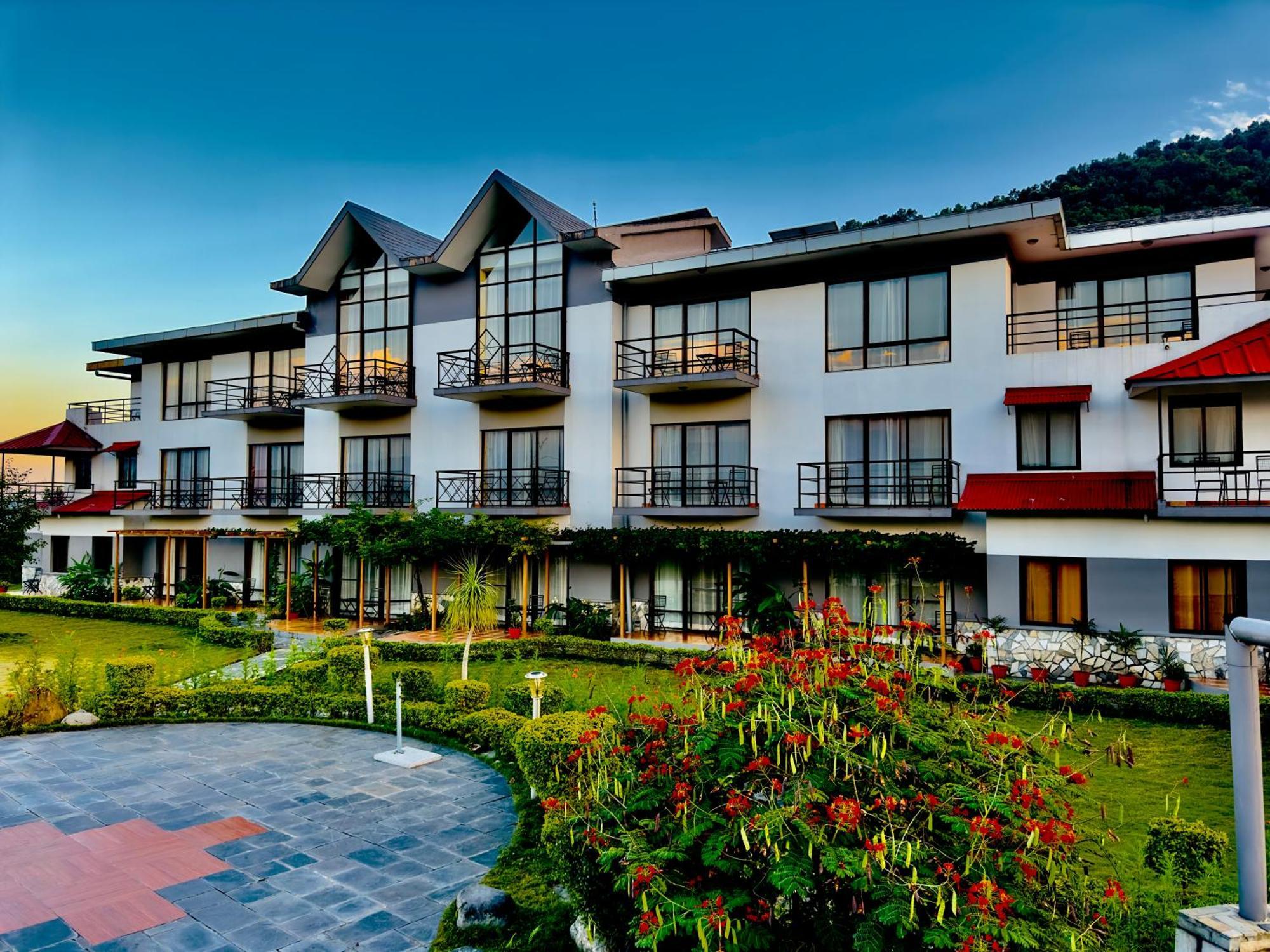 Sunshine Resort Pokhara Luaran gambar